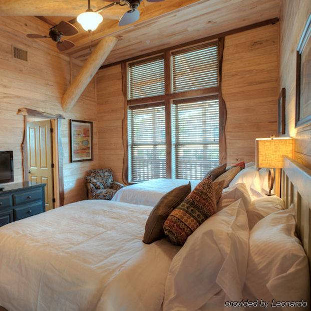 The Resort At Schlitterbahn New Braunfels Room photo