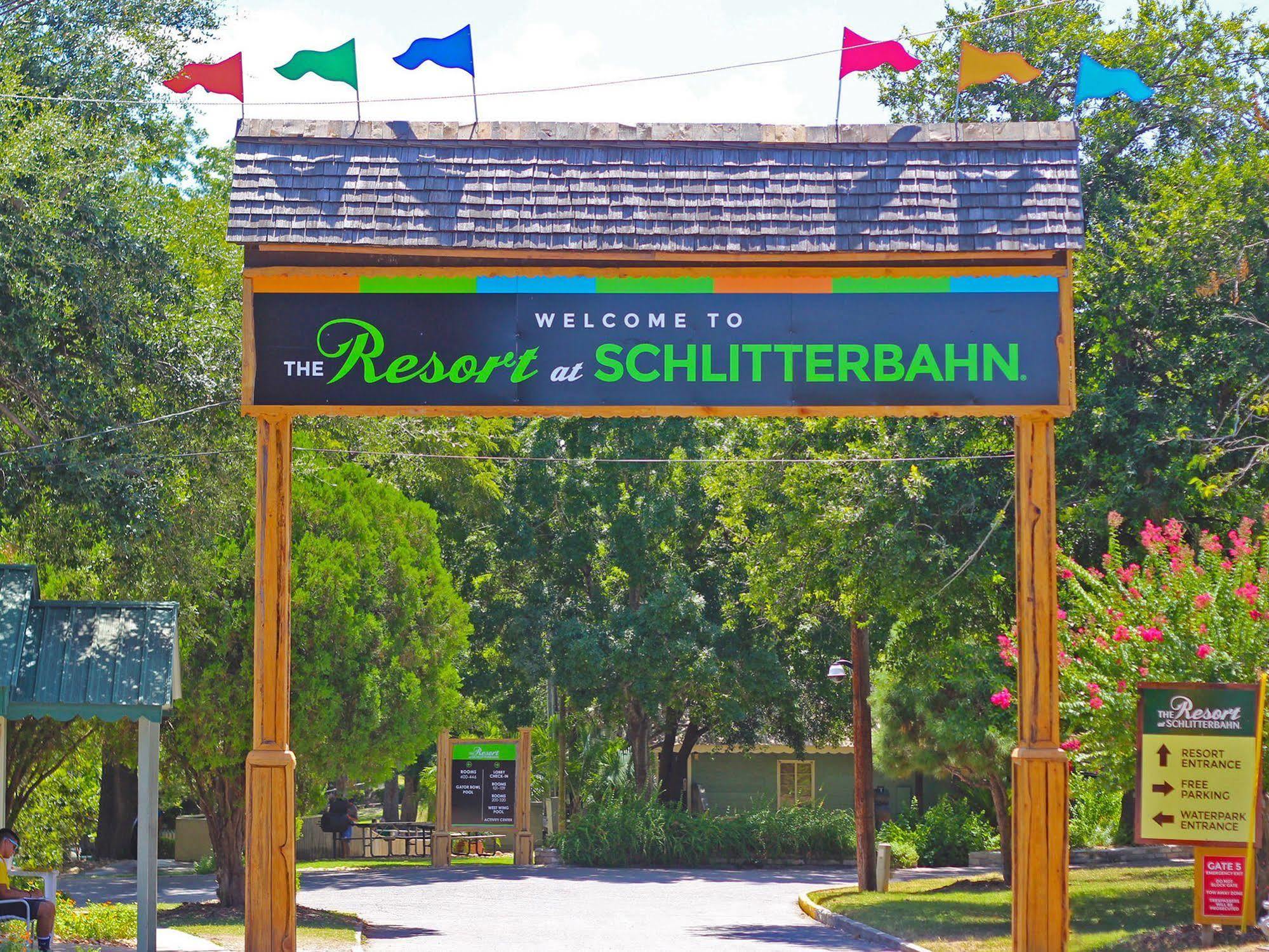 The Resort At Schlitterbahn New Braunfels Exterior photo