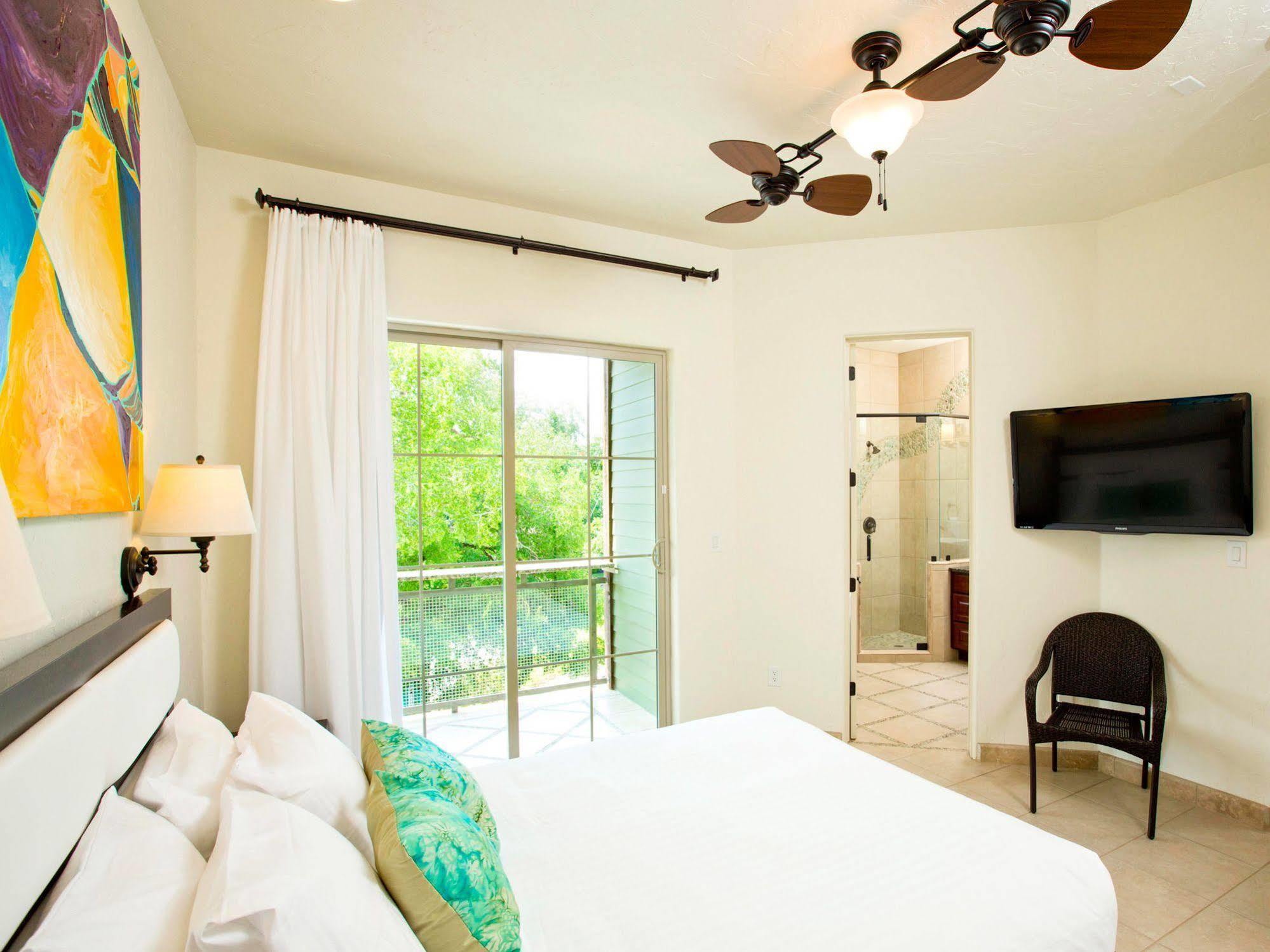 The Resort At Schlitterbahn New Braunfels Exterior photo